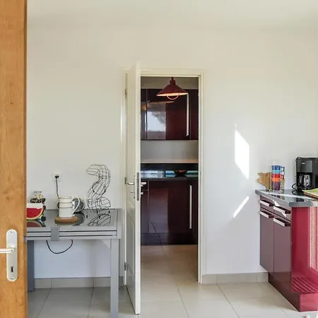 Lovely In With Kitchen *