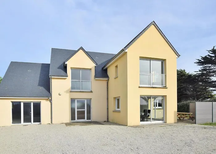 Lovely In 艾河畔圣日耳曼